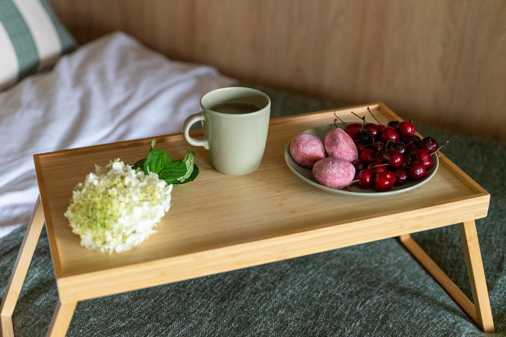 Apartment Wola - Balcony&workspace - By Rentujemy