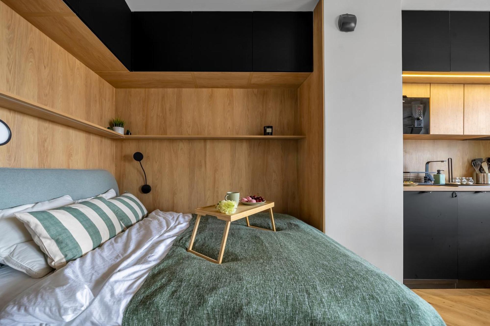 Wola - Balcony&workspace - By Rentujemy